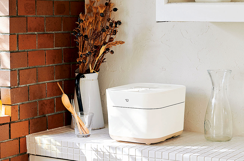 強火で炊き続け
うまみを引き出す「豪熱沸とうIH」