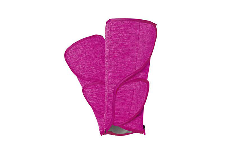 足首からふくらはぎまで
もみほぐして血行促進