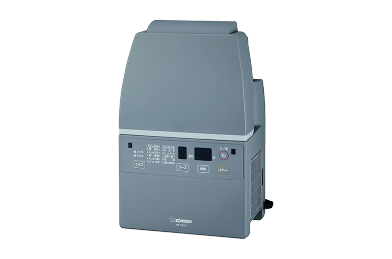 ふかふかのふとんでぐっすり
パワフルでスタイリッシュなふとん乾燥機