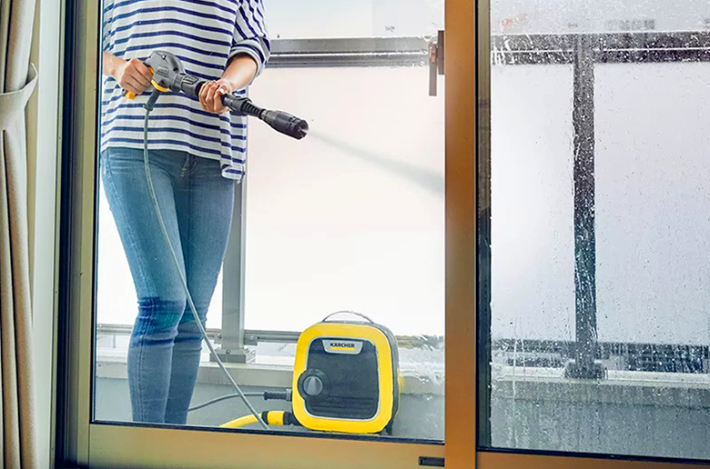 ケルヒャー史上
最もコンパクトな高圧洗浄機