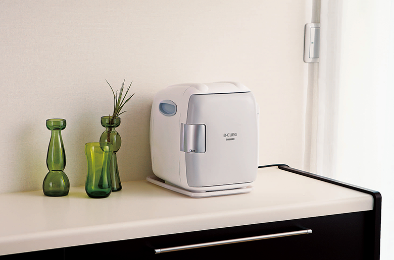 1台で保冷も保温も
一年中使える