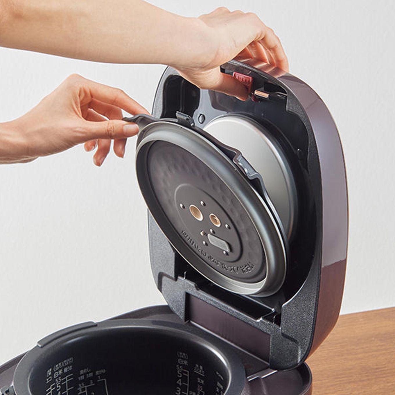 グリーン住宅ポイント圧力IHジャー炊飯器炊きたてイメージ