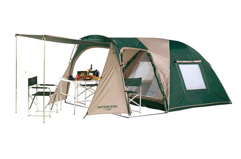 リビングスペースを広げる
ひさしを前面に装備した
ツールームドームテント