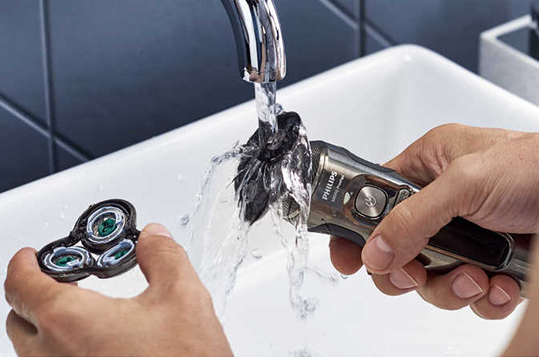 フィリップス史上最高の深剃りと
肌へのやさしさを両立