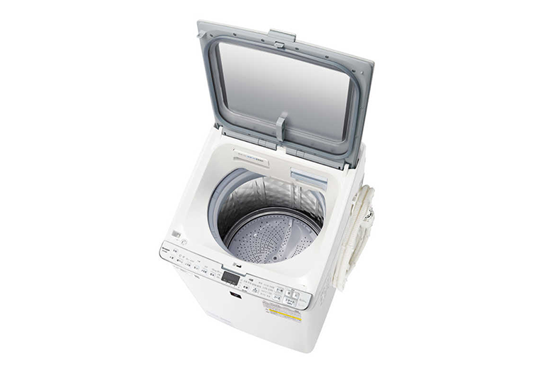 穴なし槽で清潔・節水
乾燥もできるフラットトップ採用