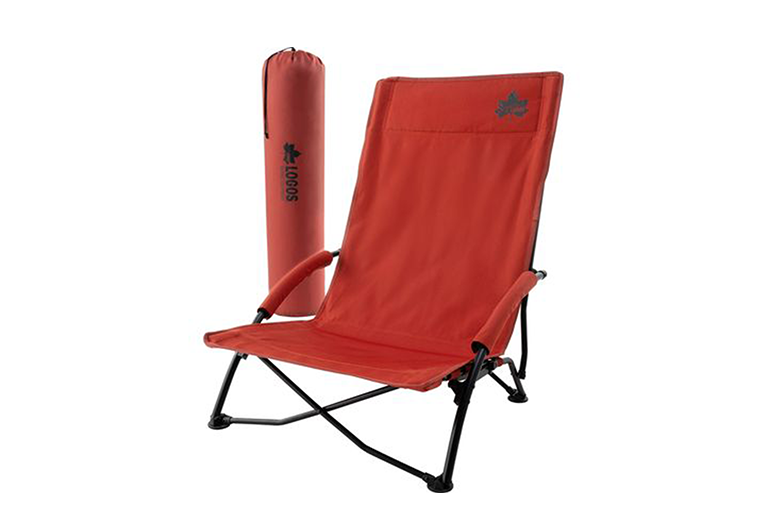 たき火に最適!
ワイド&ハイバック仕様で抜群の座りごこち