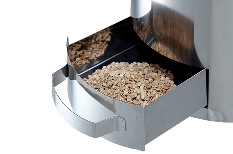 バーナーがいらないスモーカー
熱源を使った熱薫も楽しめる!