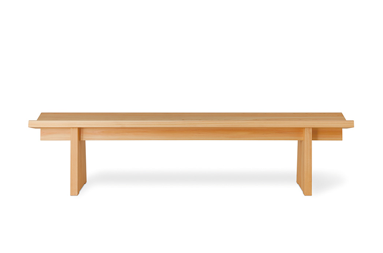 心安らぐ柔らかなデザイン
シンプルな構造とフォルムを追及