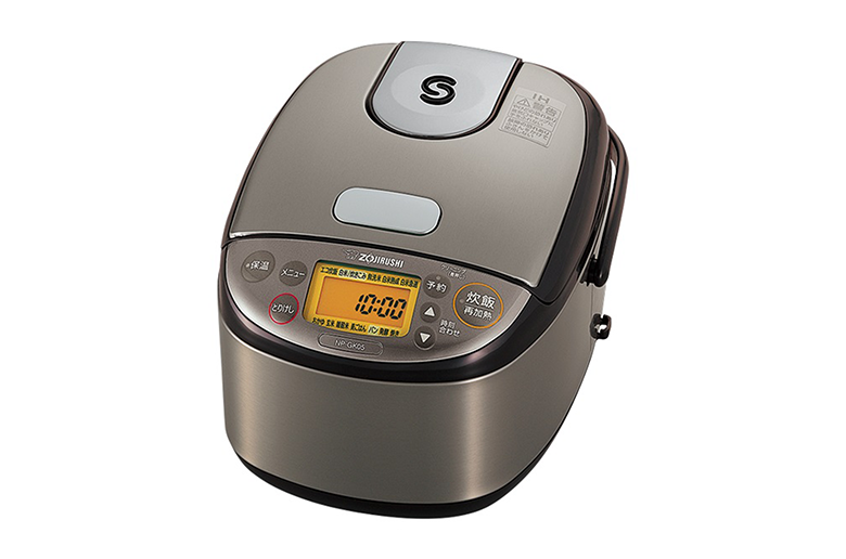 健康志向で需要の高まる
「麦ごはん」メニューと黒まる厚釜を採用