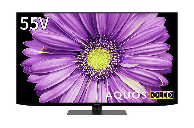 低映り込みパネルと
聞き取りやすい前向きサウンド搭載