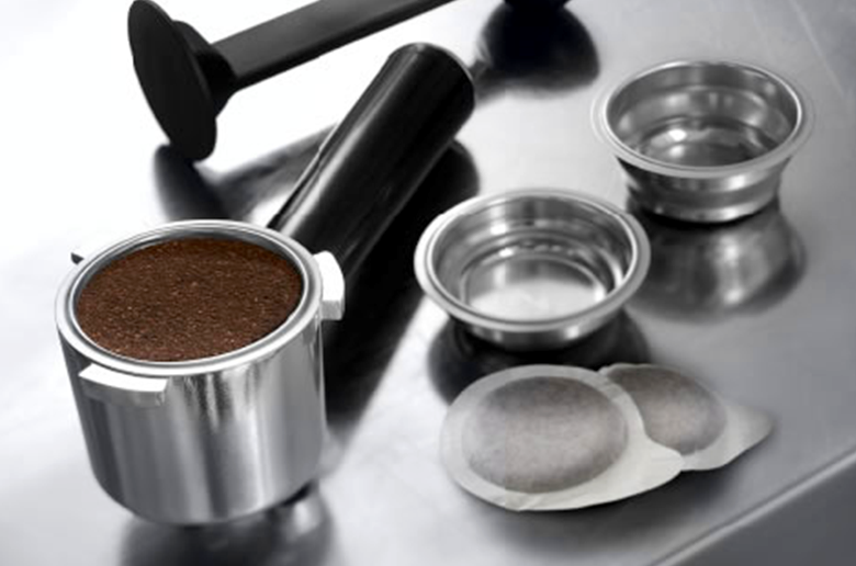 横幅15センチのコンパクトなメタルボディ
グッドデザイン賞 受賞商品