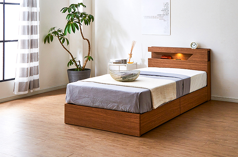 洗練されたデザインと機能性
2杯の引き出しでスペースを有効活用