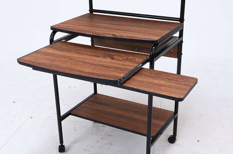 デスクの上下にラック付きで
プリンター収納も可能