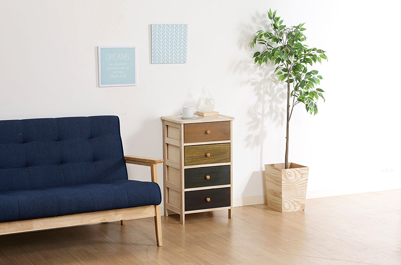 衣類収納やキッチン収納など幅広く使用できる
落ち着いたカラーのボックス