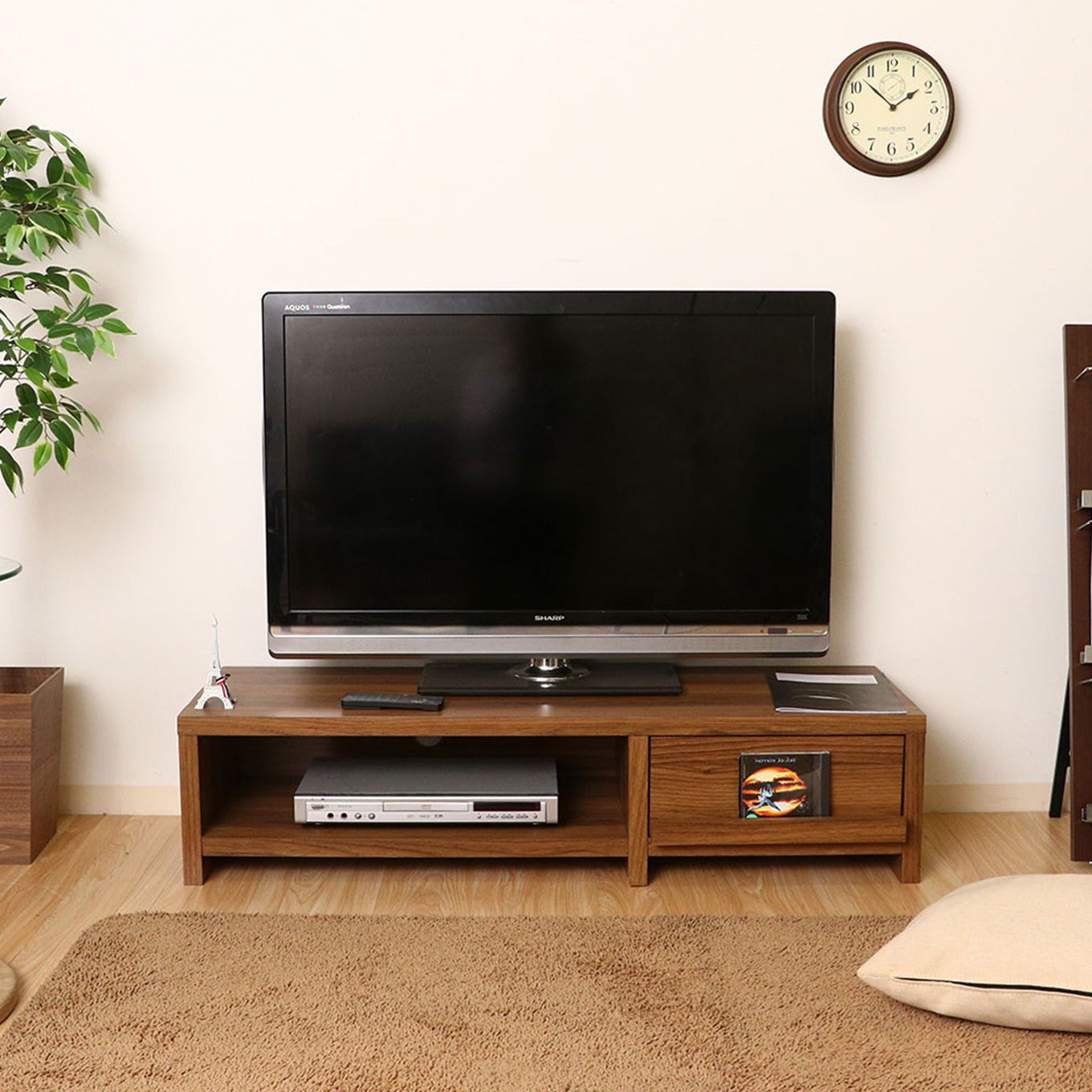 グリーン住宅ポイント木目調 テレビボードイメージ