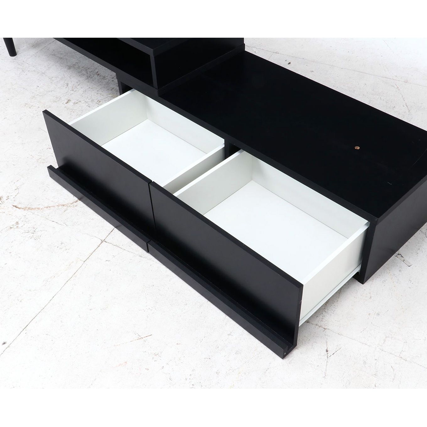 グリーン住宅ポイント伸縮テレビボードイメージ