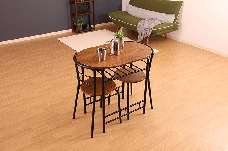 スタイリッシュなデザインと
コンパクトなサイズ感で窮屈さを感じさない