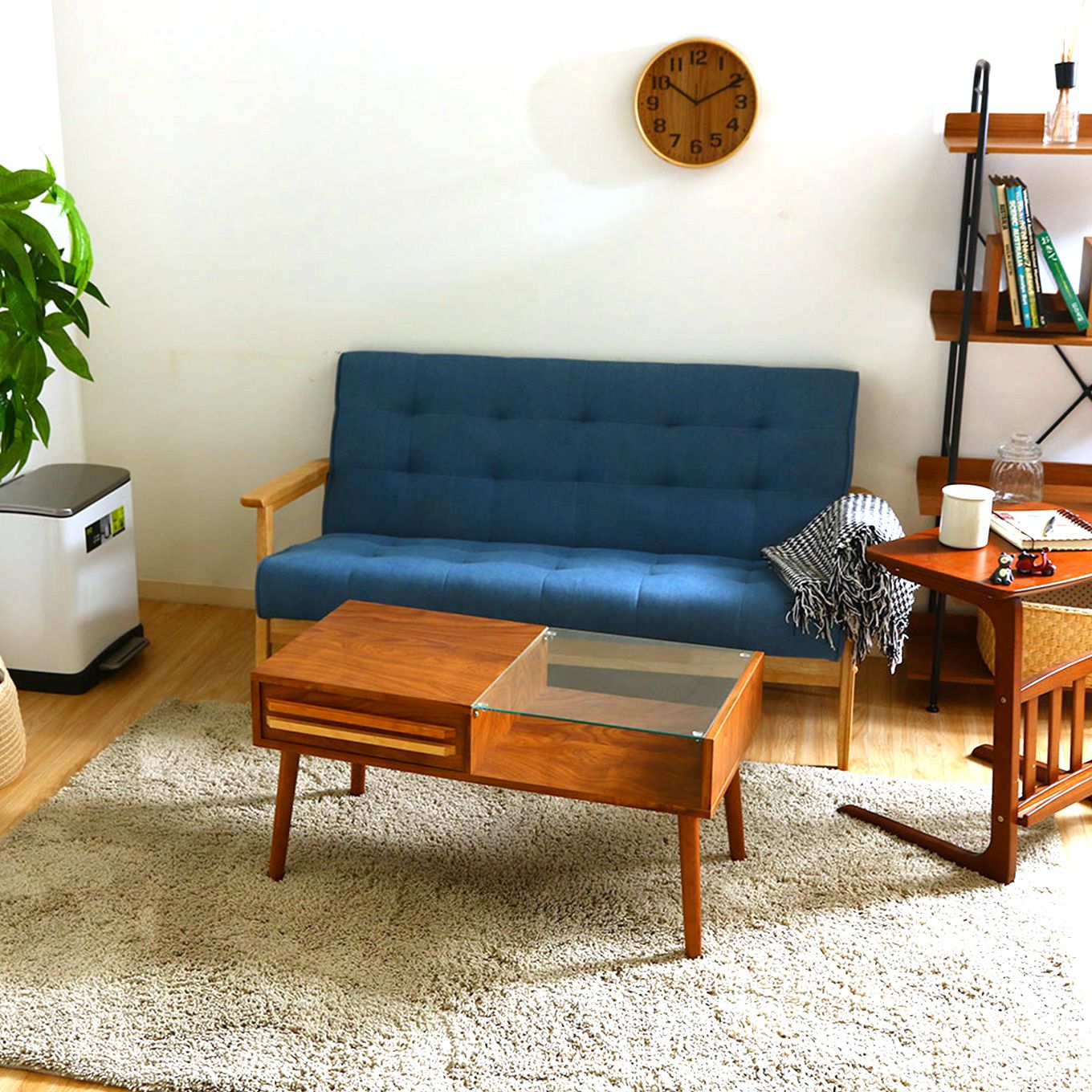 グリーン住宅ポイントガラス天板付き リビングテーブルイメージ