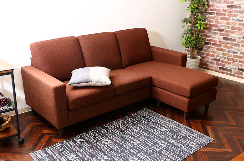 座面クッションの組み替えでアレンジ自由
快適さにもこだわりました