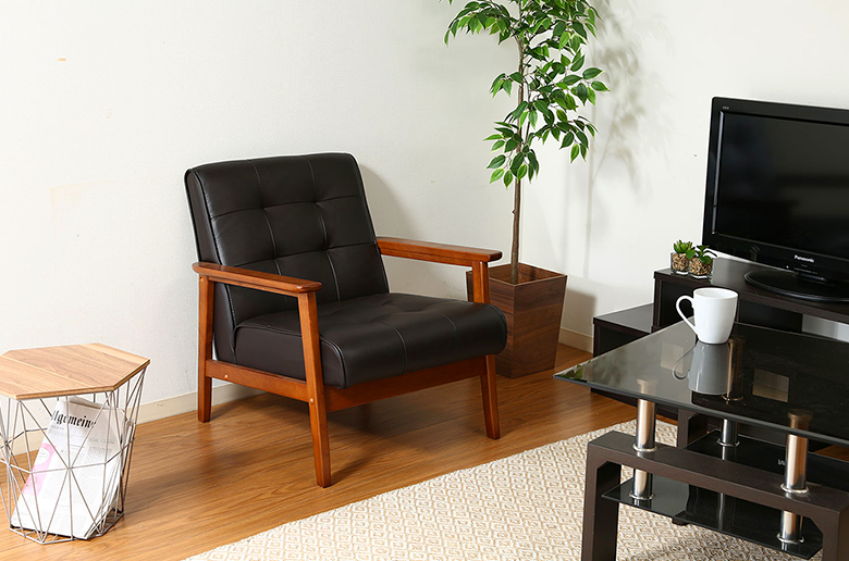 水をはじきお手入れが簡単
長時間座っていても疲れないちょうど良い堅さ