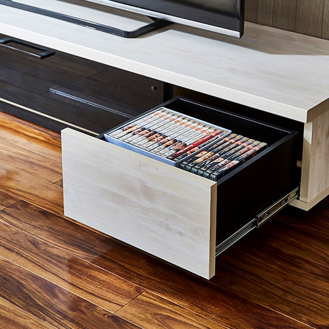 グリーン住宅ポイントテレビボード 180cm ルシール(設置・組立て付き)イメージ