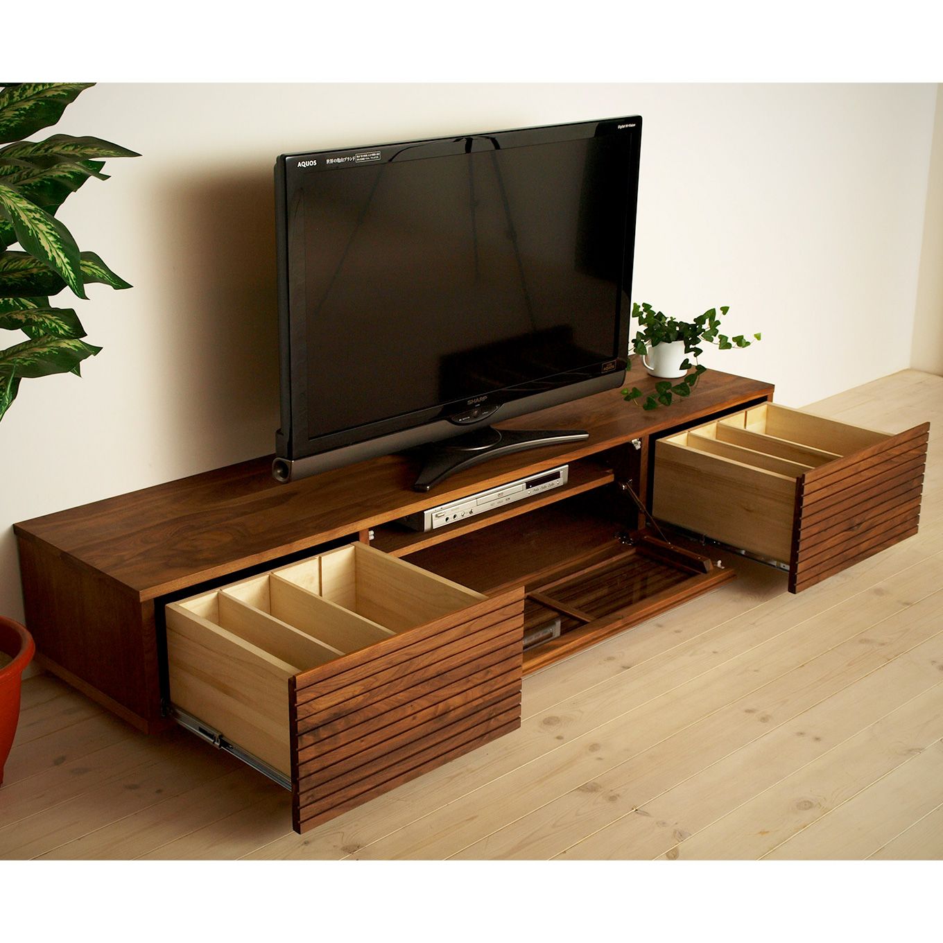 グリーン住宅ポイント無垢材 テレビボード 風雅 ローボード 幅1800(設置付き)イメージ