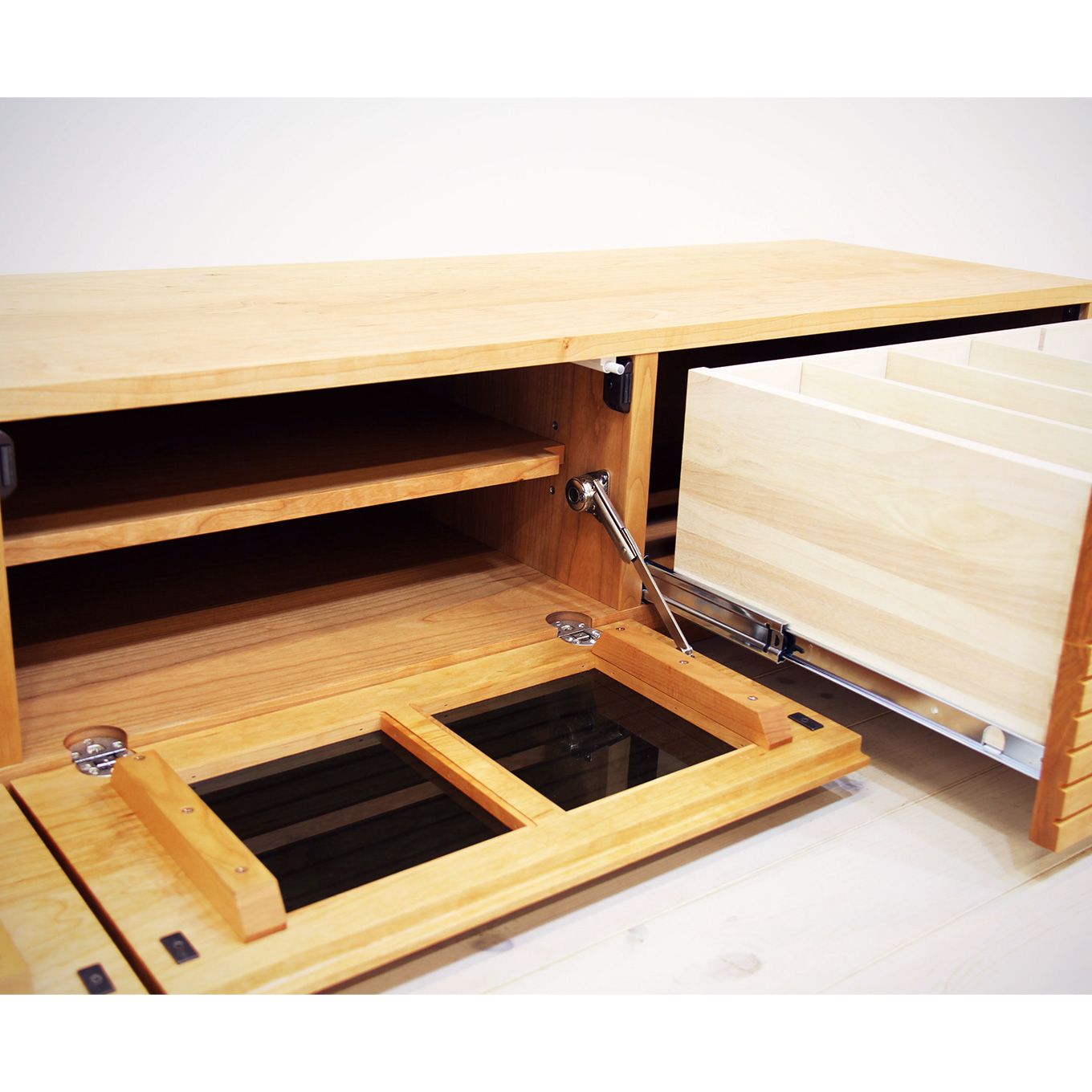 グリーン住宅ポイント無垢材 テレビボード 風雅 ローボード 幅2200(設置付き)イメージ