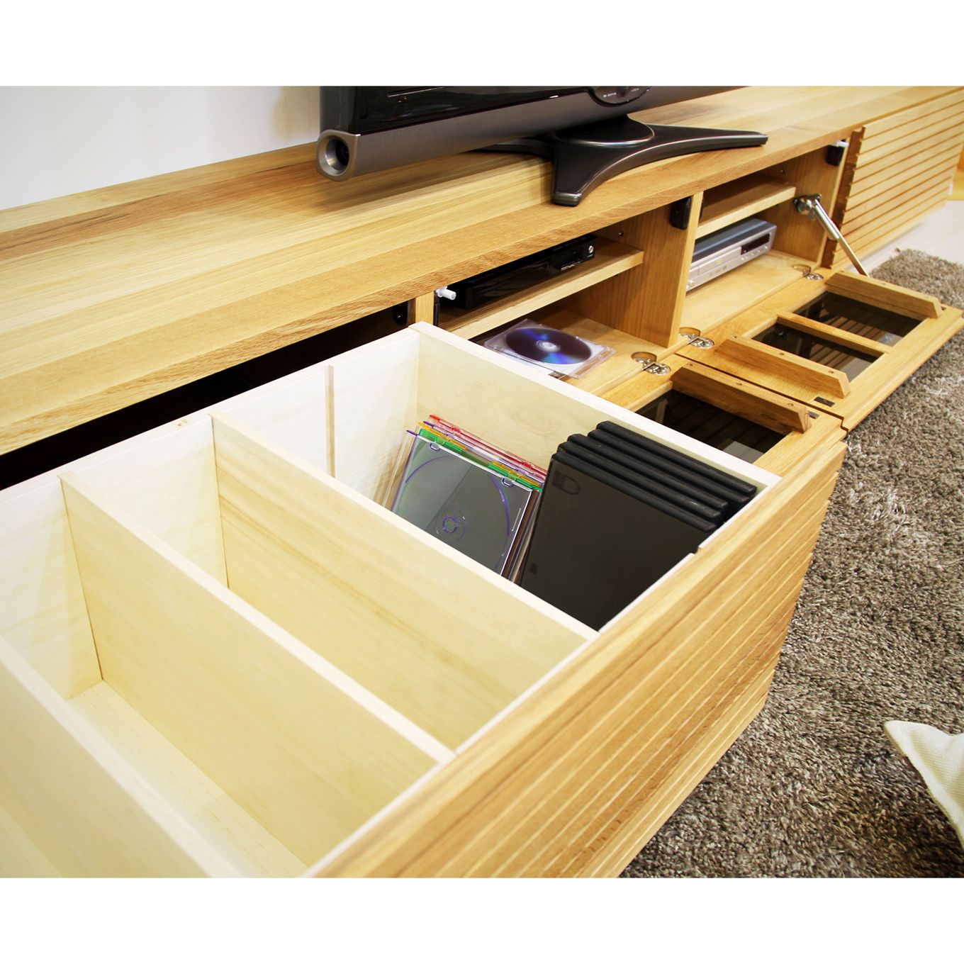 グリーン住宅ポイント無垢材 テレビボード 風雅 ローボード 幅2300(設置付き)イメージ