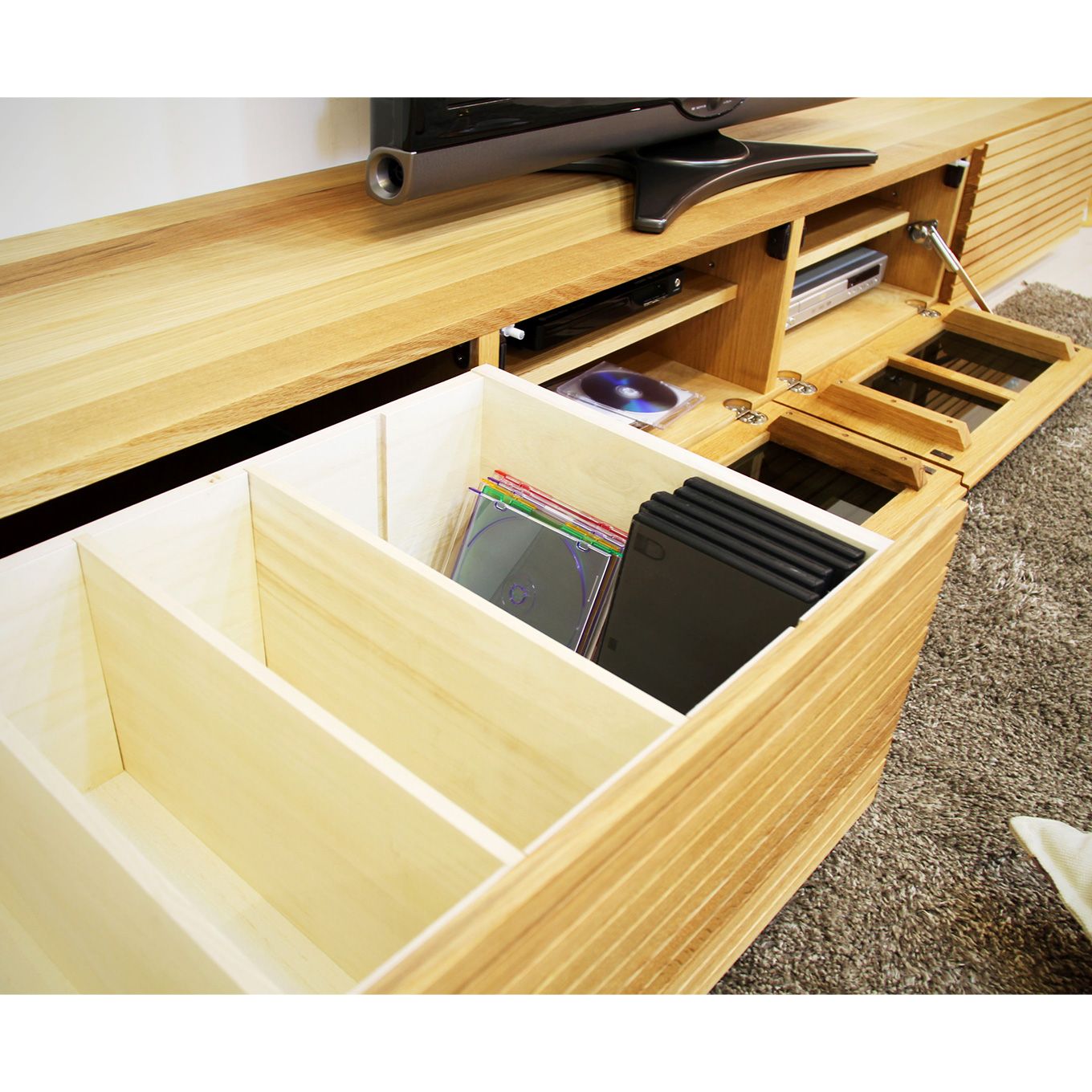 グリーン住宅ポイント無垢材 テレビボード 風雅 ローボード 幅2400(設置付き)イメージ