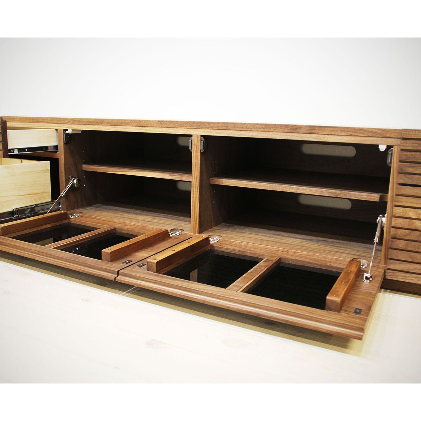 グリーン住宅ポイント無垢材 テレビボード ハイタイプ 風雅 type2 ローボード 幅2400(設置付き)イメージ