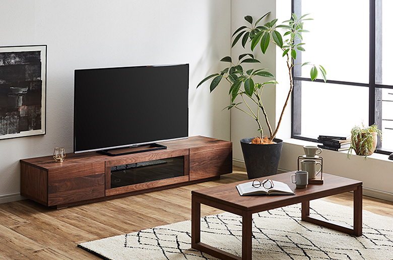 天然木・無垢材を活かした
シンプルなスタイル