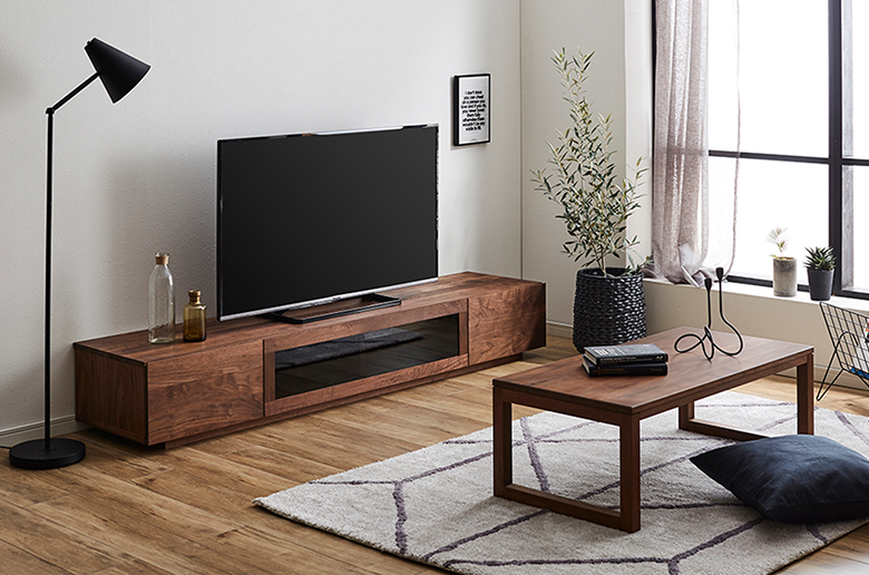 天然木・無垢材を活かした
シンプルなスタイル