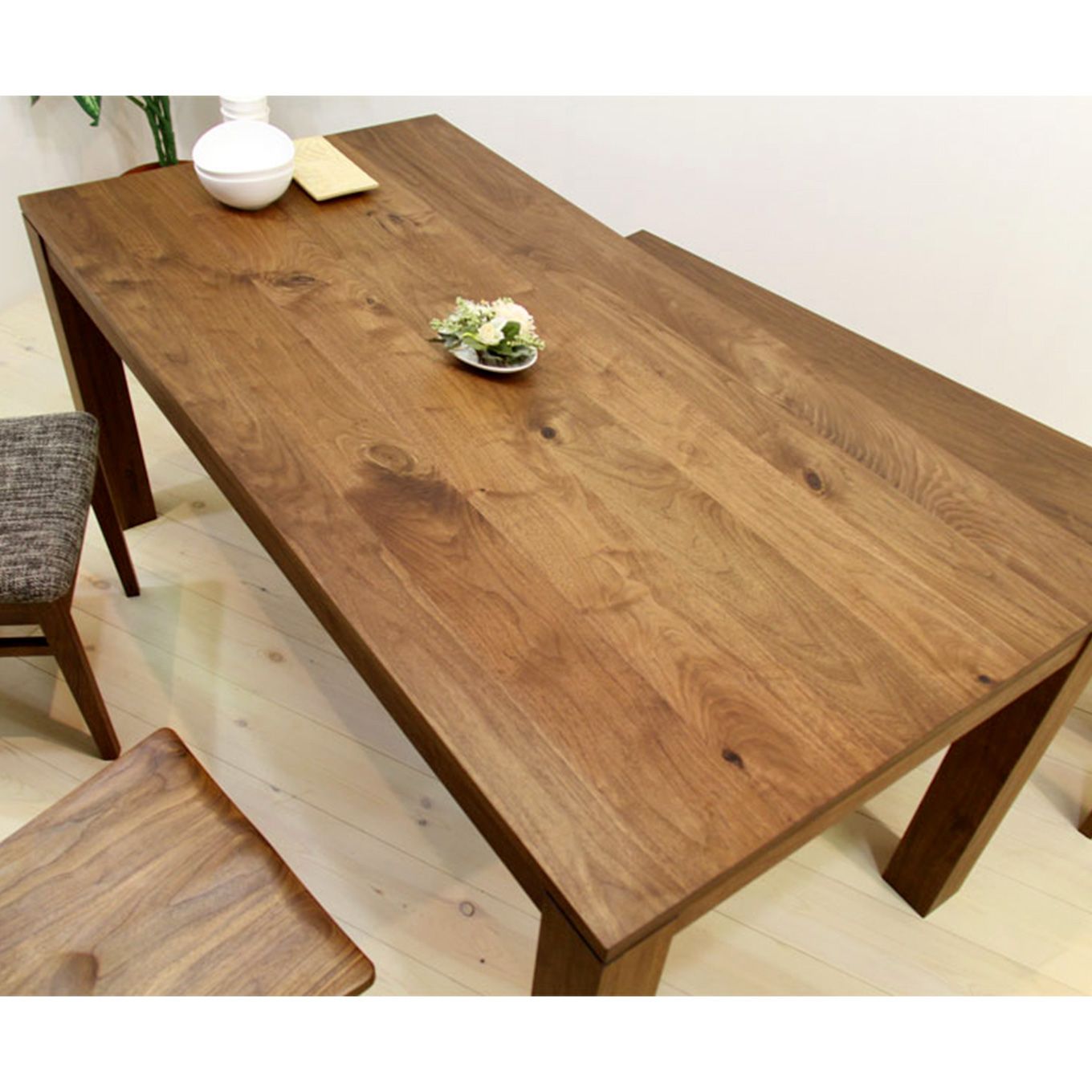 グリーン住宅ポイント無垢材 ダイニングテーブル 彩美 幅1650(設置/組立て付き)イメージ