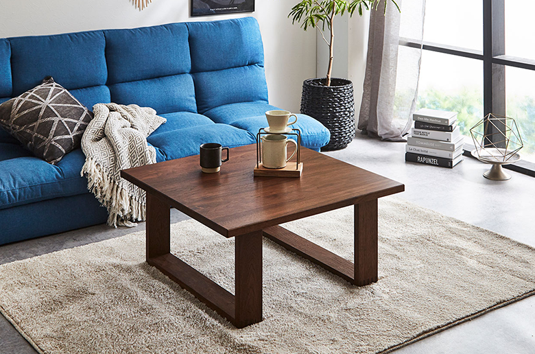 節を活かした"世界にひとつだけ"
木の存在感をそのまま活かした
シンプルなスタイル