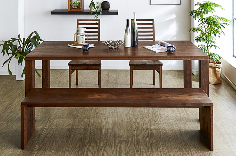 天然木・無垢材を活かした
オーソドックスで使いやすいベンチ