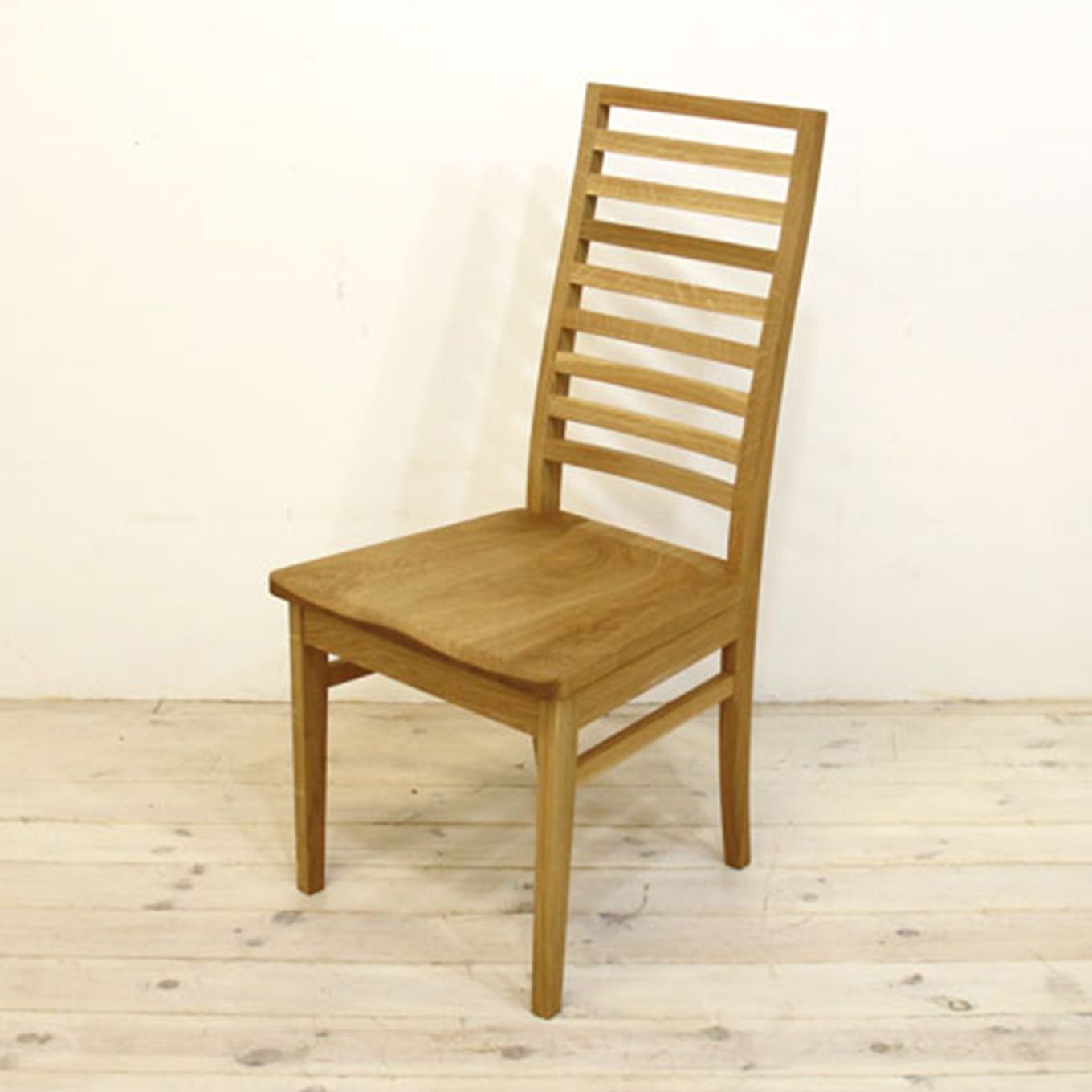 グリーン住宅ポイント無垢材 チェア ダイニングチェア 凛 ハイバック(設置付き)イメージ