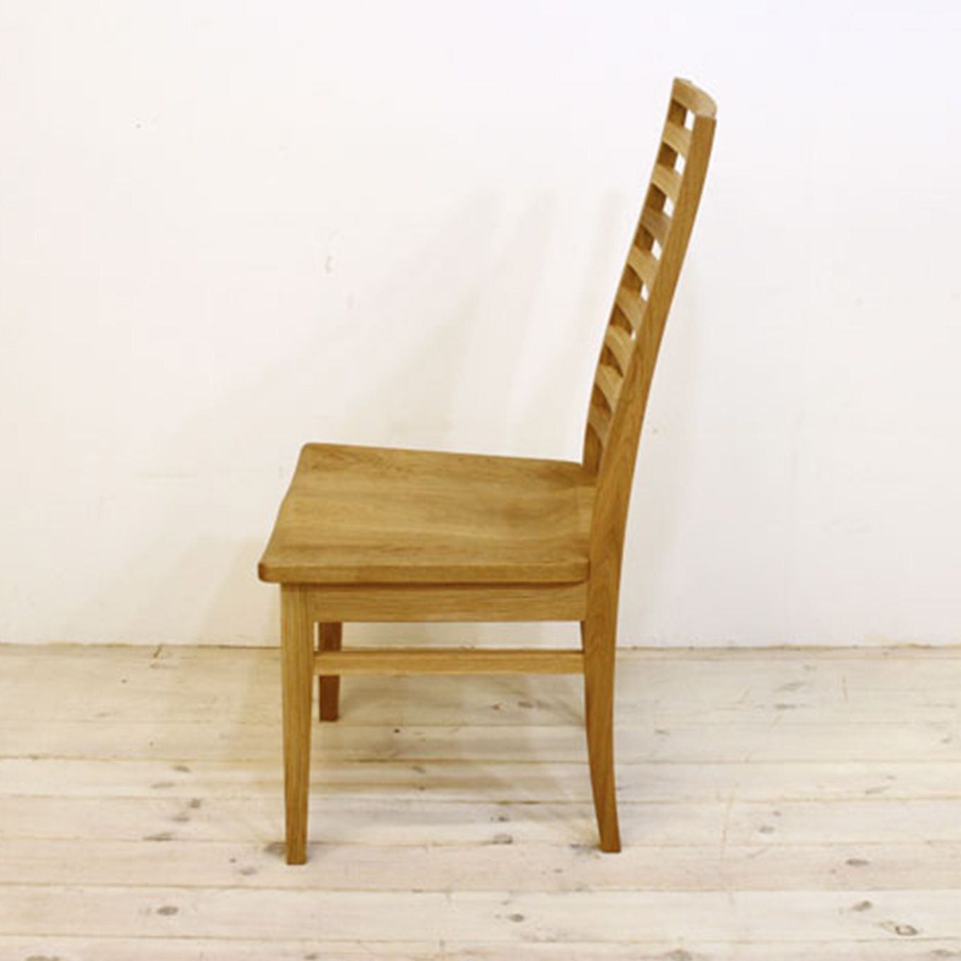 グリーン住宅ポイント無垢材 チェア ダイニングチェア 凛 ハイバック(設置付き)イメージ