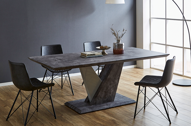 エレガントなデザイン
天板はマットな質感で高級感ある仕上がり