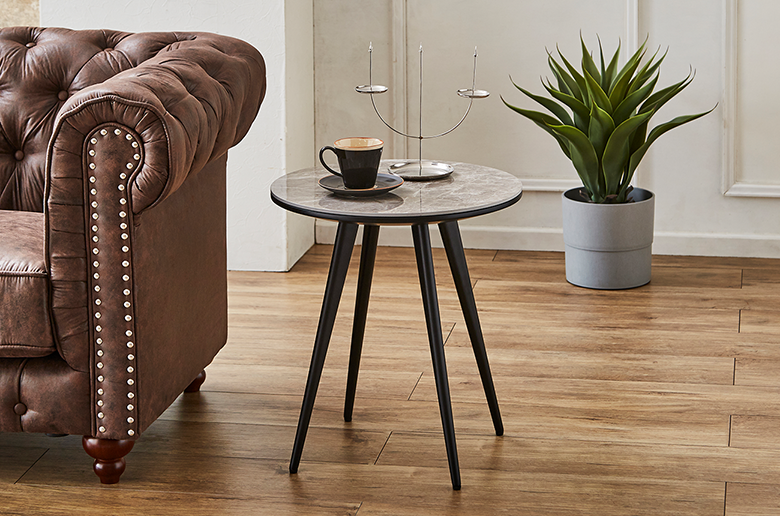 丸みのある曲線と清潔感漂う大理石柄で
ワンランク上の空間に