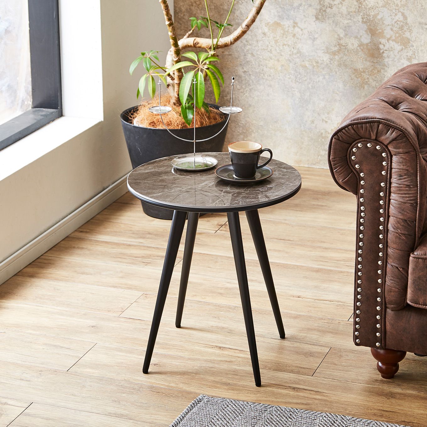 グリーン住宅ポイント耐久性 耐熱性 セラミック サイドテーブルイメージ