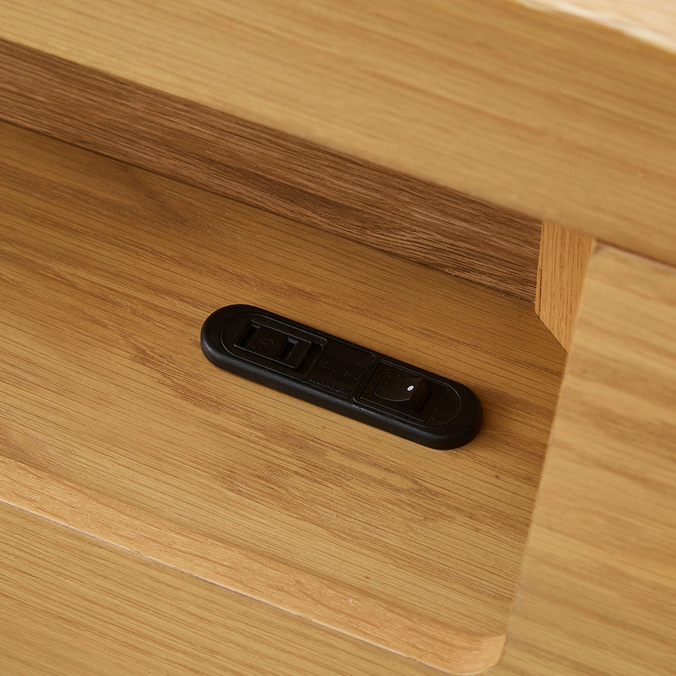 グリーン住宅ポイントダブル 引出し付き ベッドフレーム(設置・組立て付き)イメージ