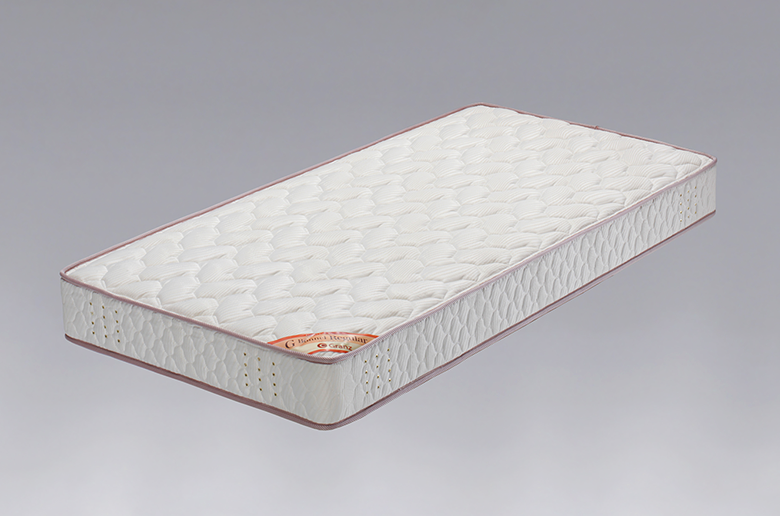 ウレタンとシリコンフィルの3重構造で
クッション感のある表面