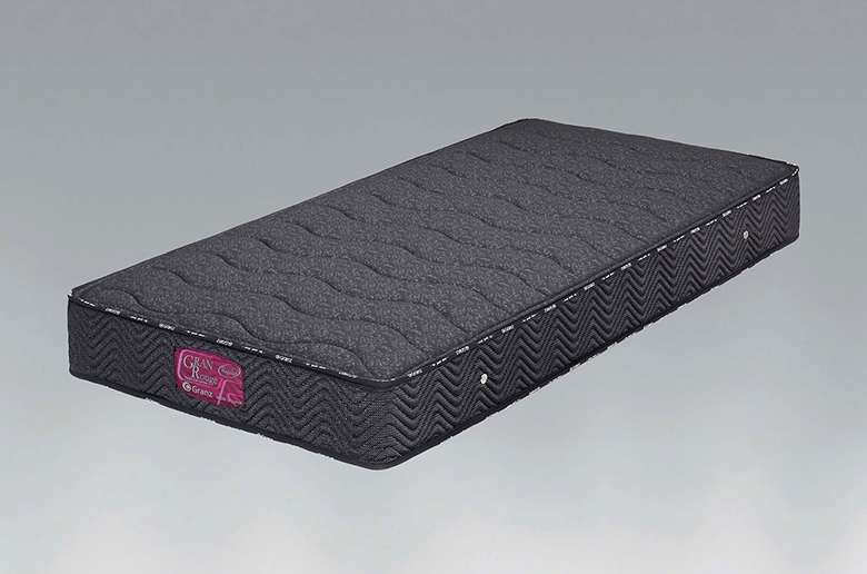 防ダニ抗菌防臭わたを使用
体重を分散し身体を自然に支える