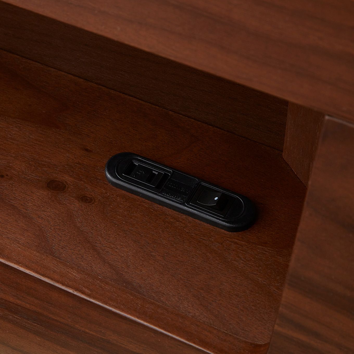 グリーン住宅ポイントセミダブル 引出し付き ベッドフレーム(設置・組立て付き)イメージ