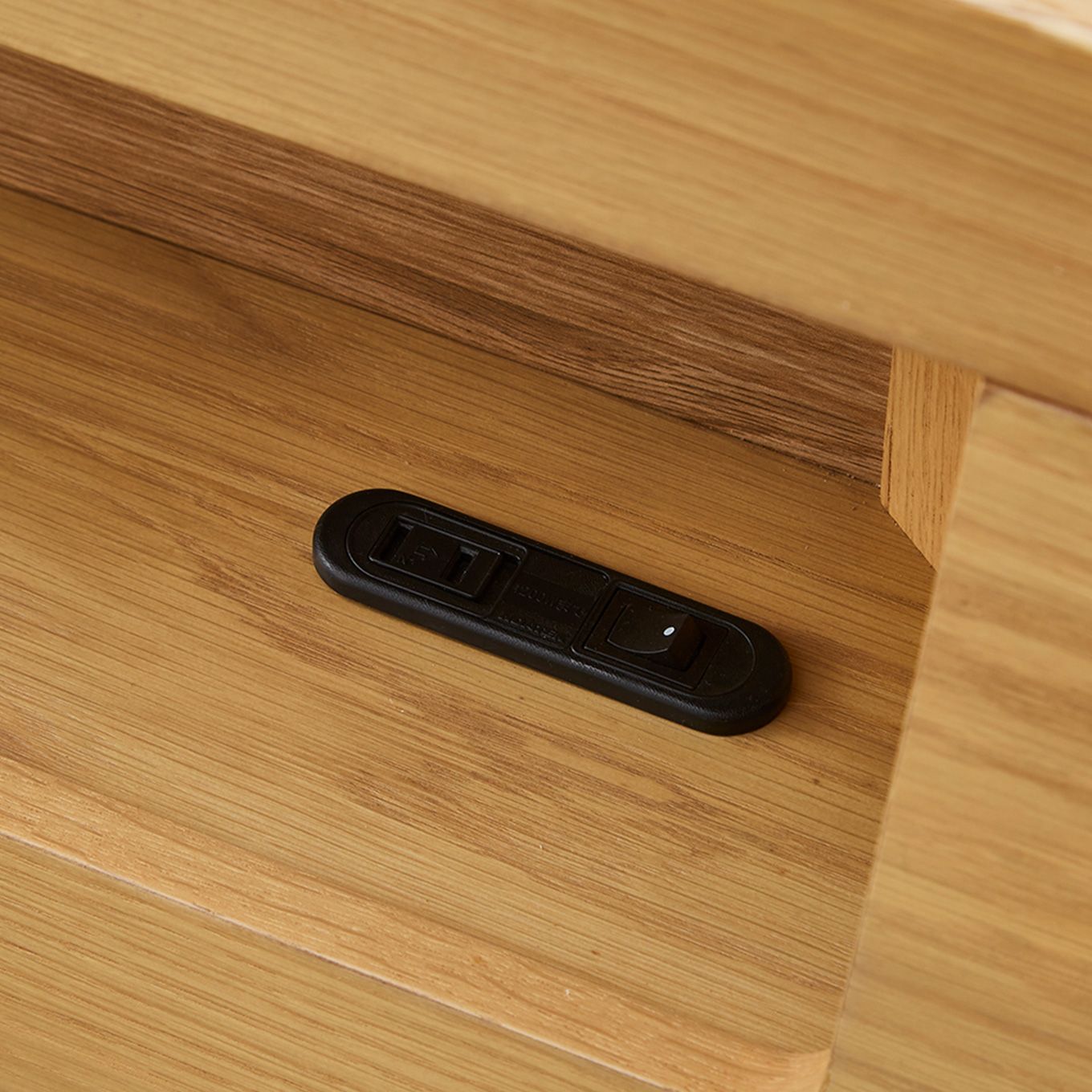 グリーン住宅ポイントダブル 引出し付き ベッドフレーム(設置・組立て付き)イメージ