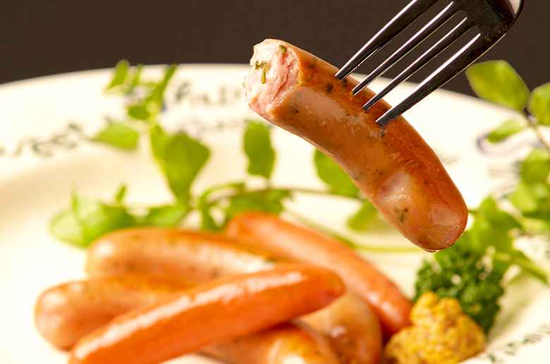 天然腸のパリッとした食感が魅力の
ソーセージの詰め合わせ