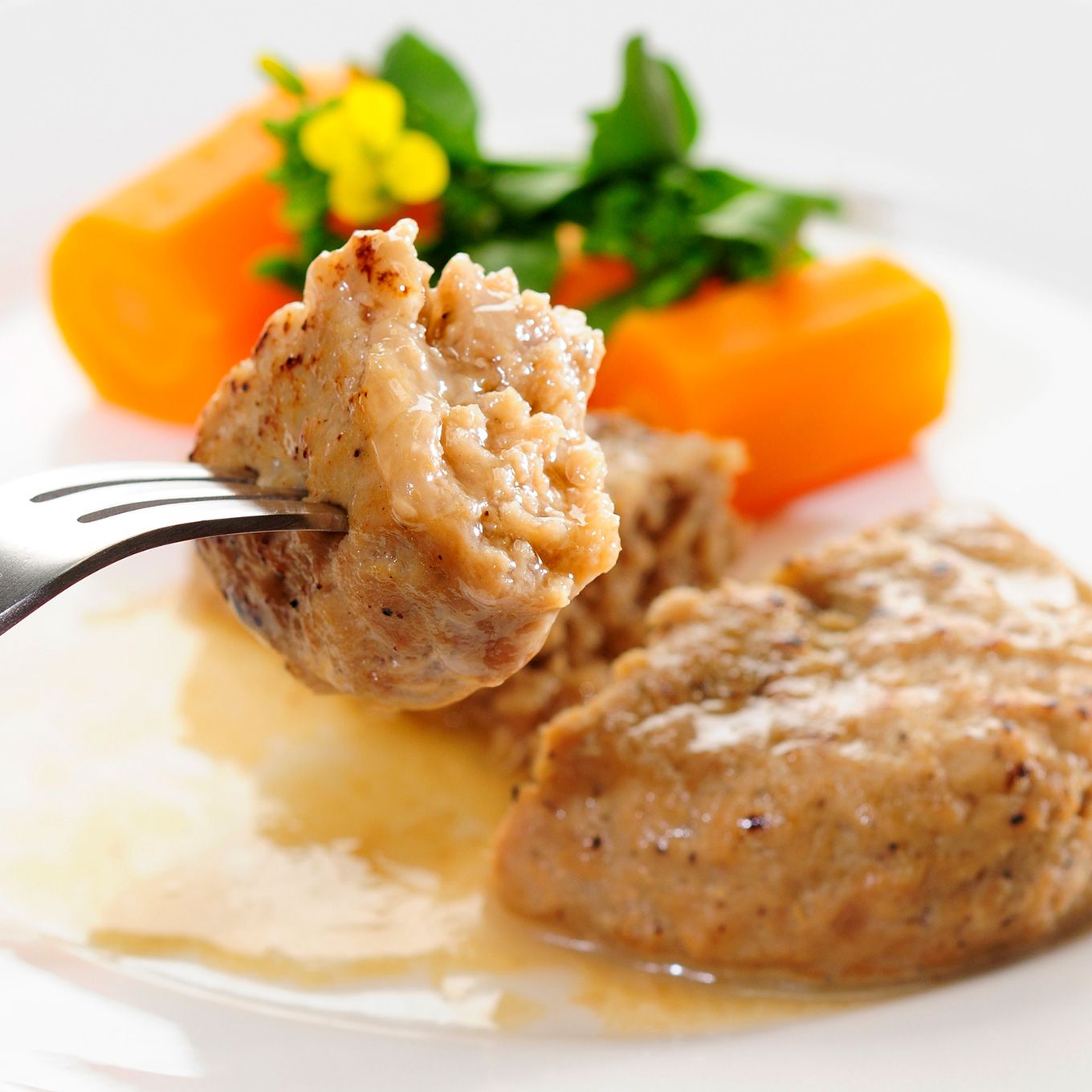 グリーン住宅ポイント日本の米育ち三元豚 ハンバーグ5個&ロールステーキ5個ギフトイメージ