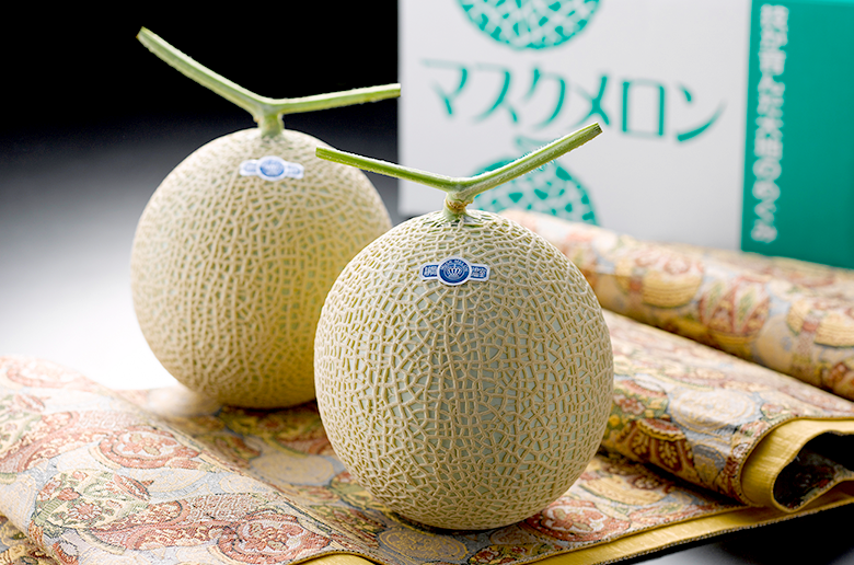 メロン一筋の生産者が
一樹一果手塩にかけた芸術品