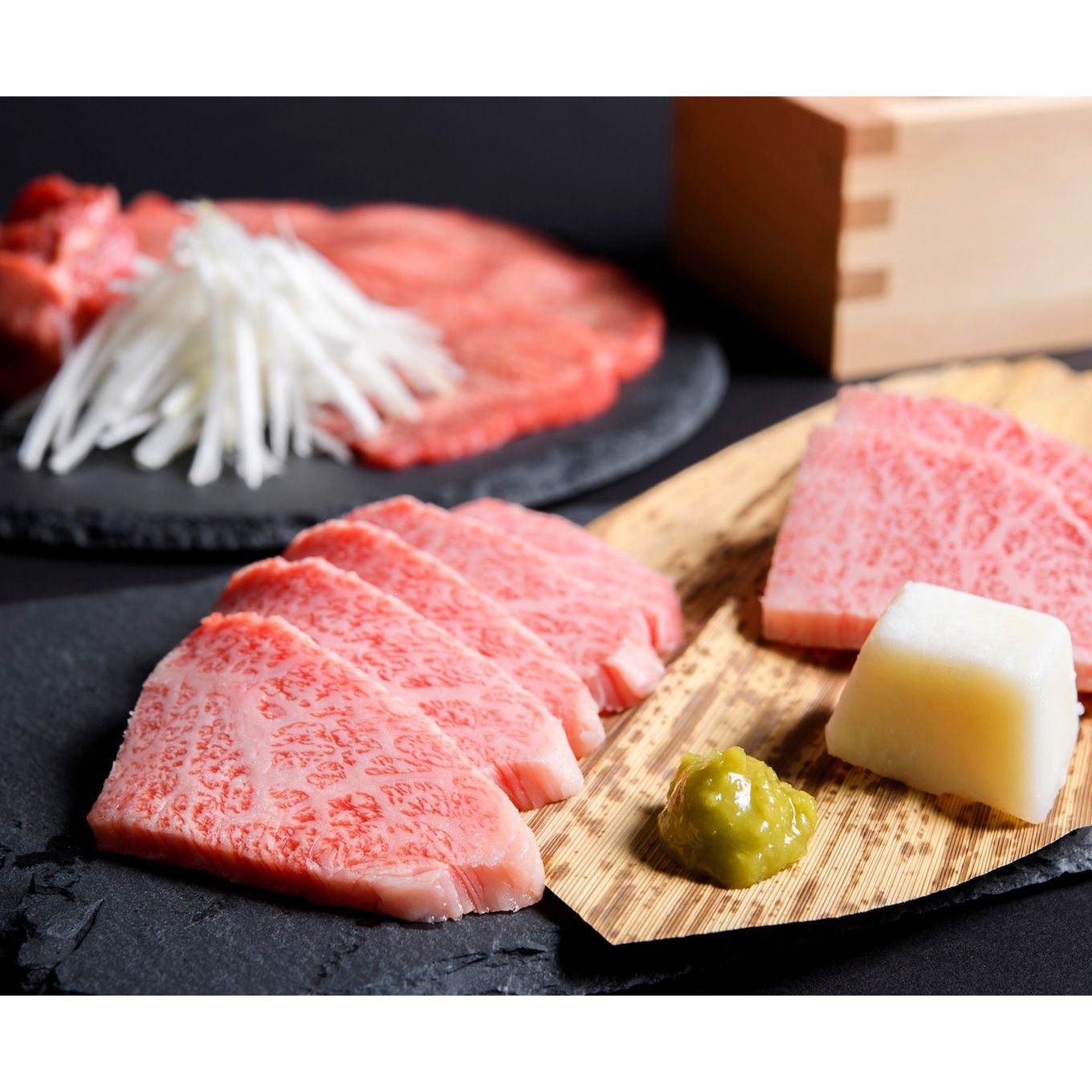 グリーン住宅ポイント黒毛和牛「こぶ黒」 希少部位焼肉 4点盛イメージ