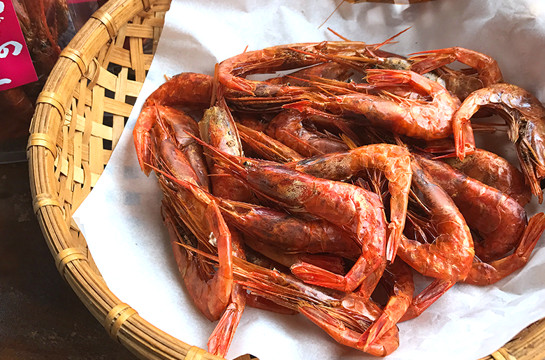 殻ごと頭から尻尾まで丸ごと食べられる!
お酒のおつまみやおやつとしても人気